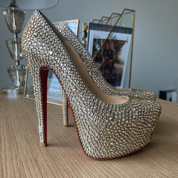 CHRISTIAN LOUBOUTIN Gold Crystal Daffodile straps 160 heels - Picture 6 of 16